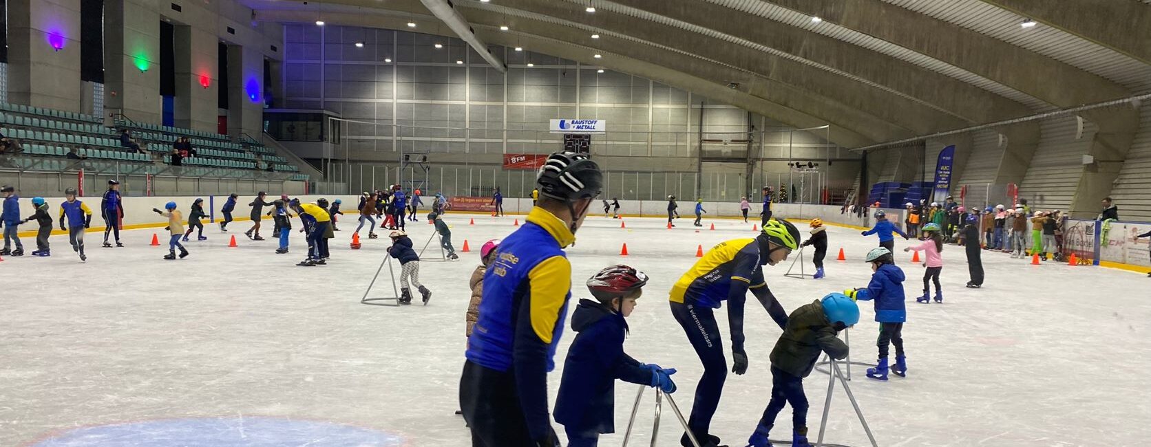 2022-12-30 Kerstschaatsen at 11.13